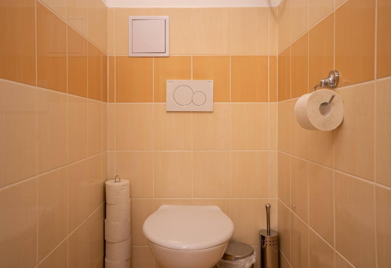 Family Apartment Острава Екстер'єр фото