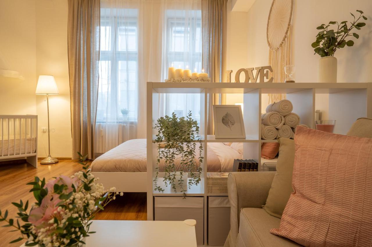 Family Apartment Острава Екстер'єр фото