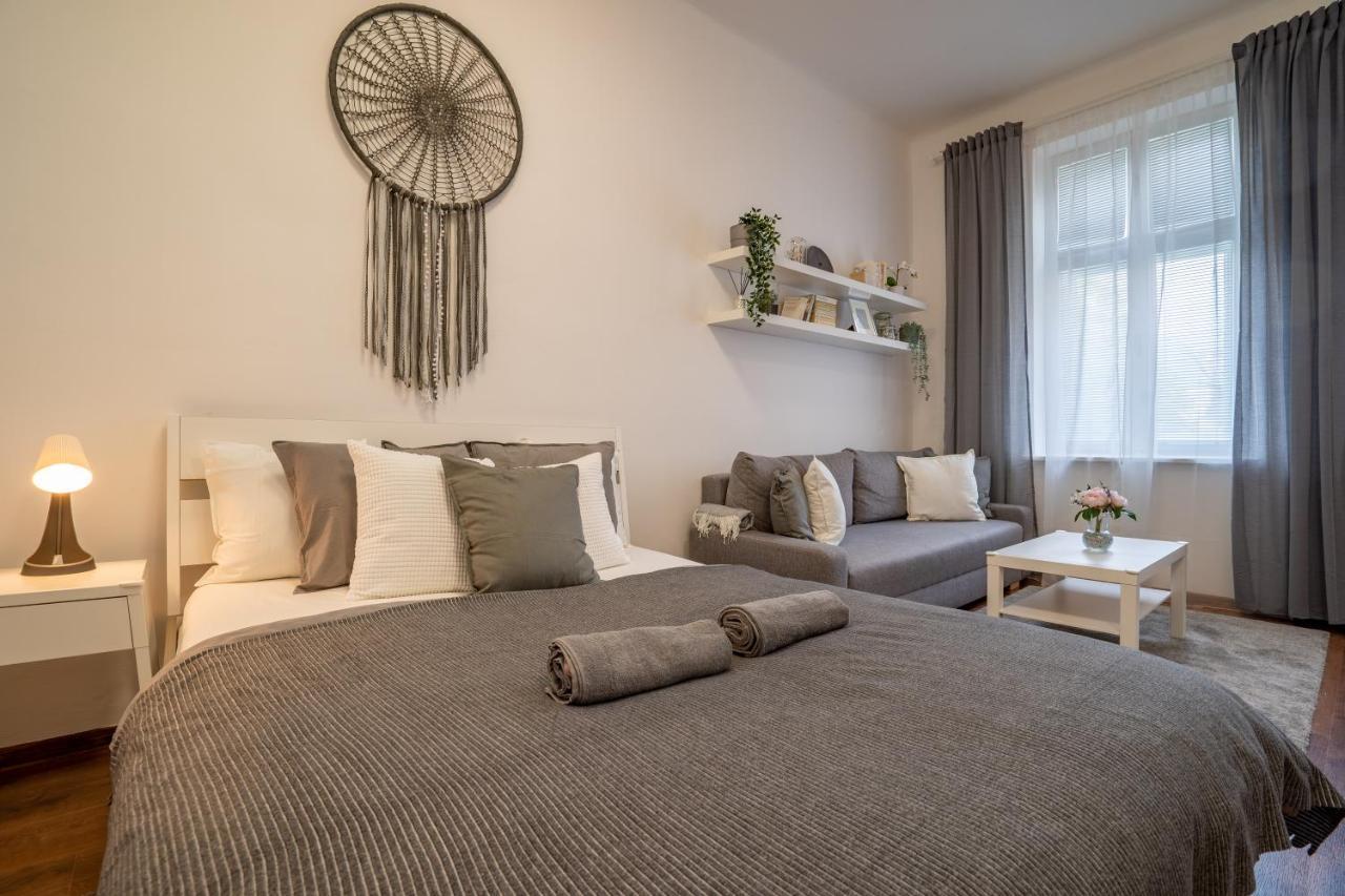 Family Apartment Острава Екстер'єр фото
